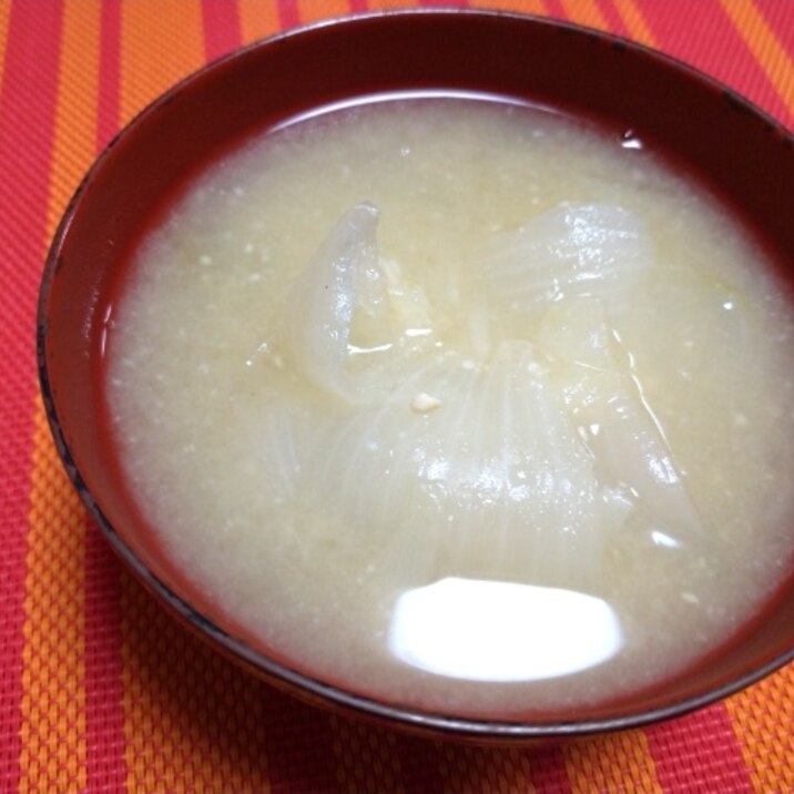 とろとろ玉ねぎの味噌汁 レシピ 作り方 By シュンギくん 楽天レシピ とろとろ玉ねぎの味噌汁 レシピ 作り方 By シュンギくん 楽天レシピ